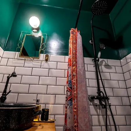 Sots In Center * סופיה